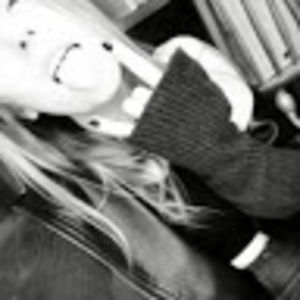 Meet your Posher, Marissa